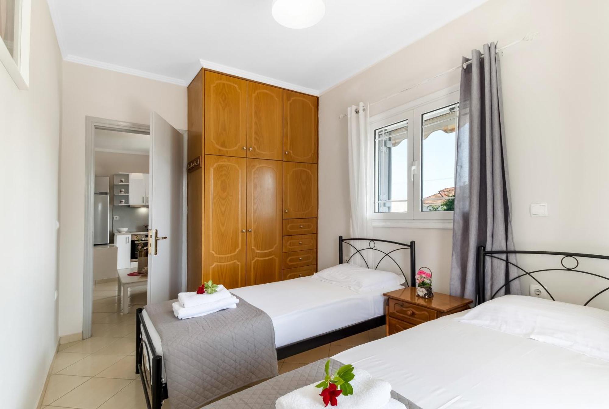 Paraskevi Apartments Lefkada City ภายนอก รูปภาพ