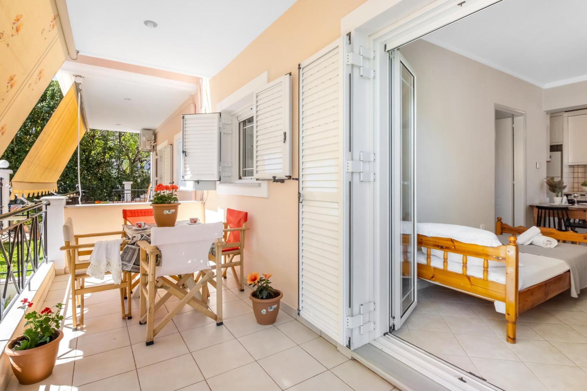 Paraskevi Apartments Lefkada City ภายนอก รูปภาพ