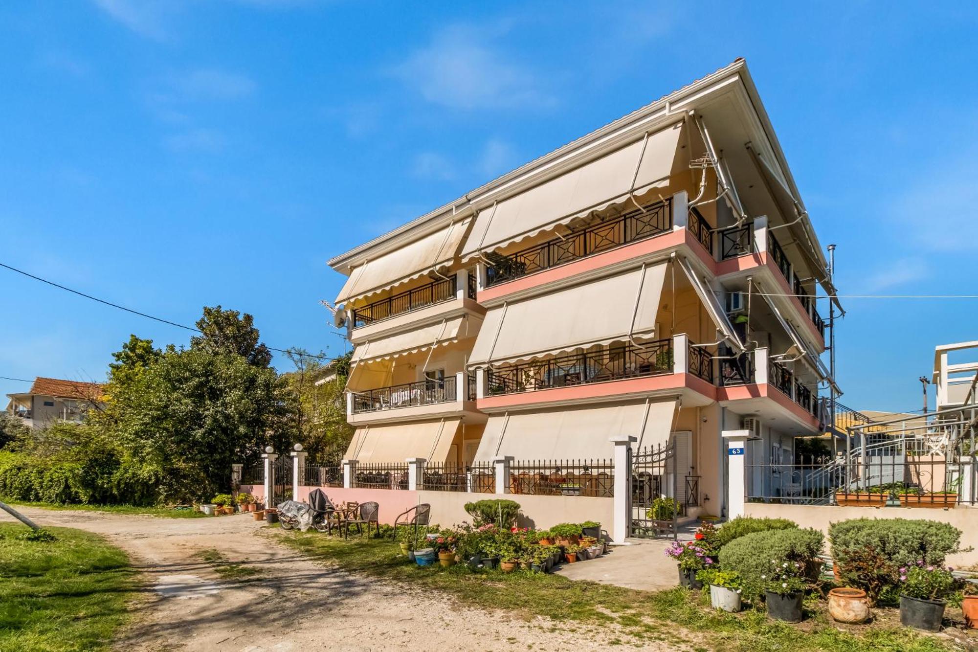Paraskevi Apartments Lefkada City ภายนอก รูปภาพ